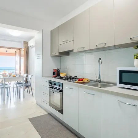 Azzurra Apartments Balestrate Exterior photo