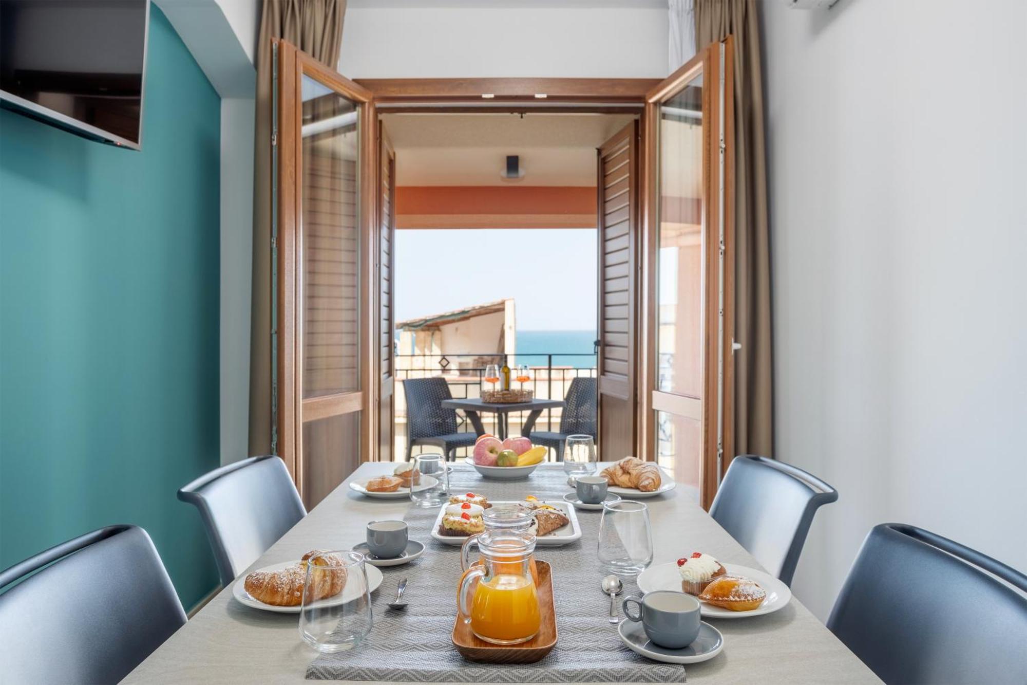 Azzurra Apartment Balestrate
