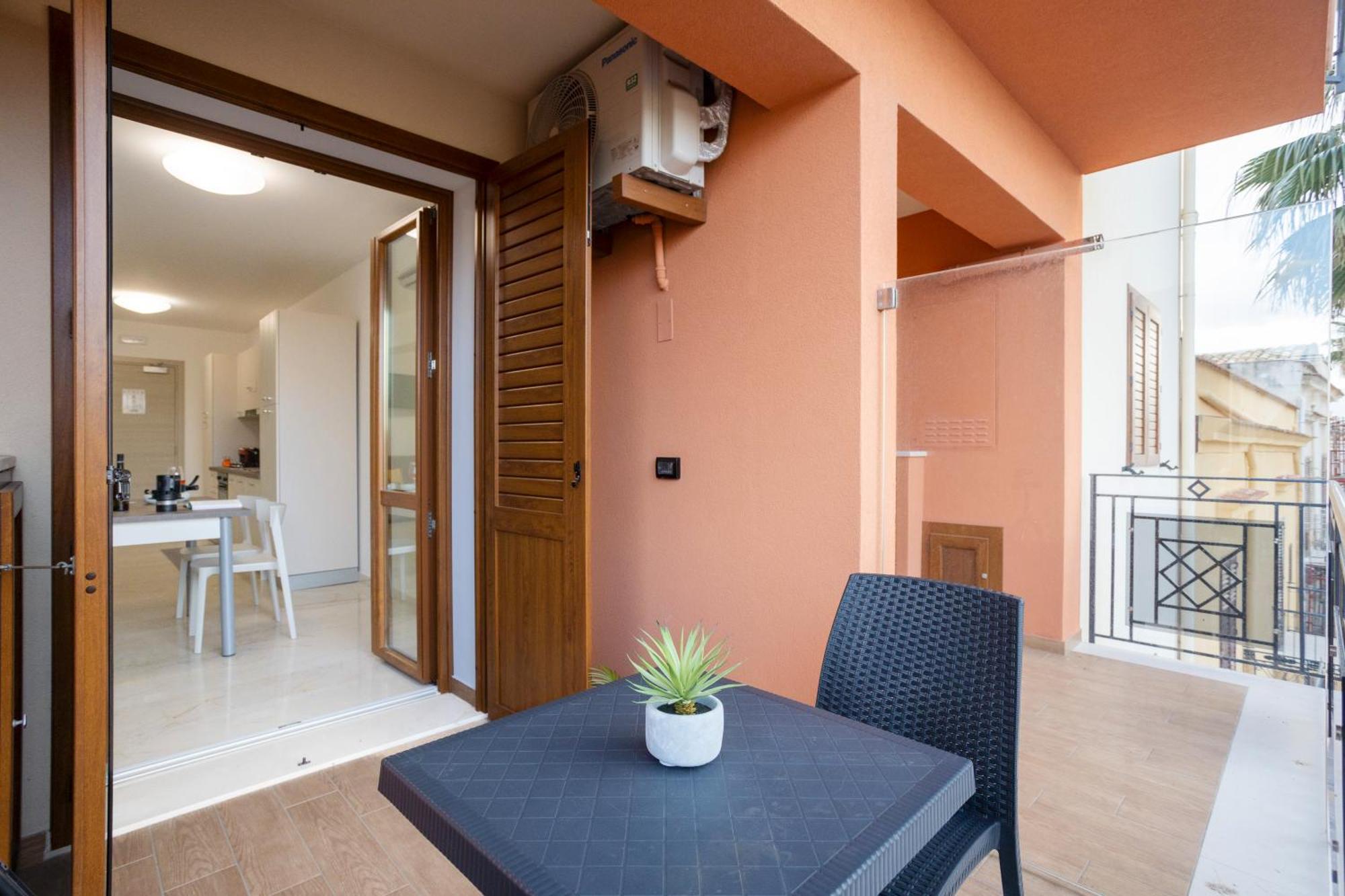 Azzurra Apartment Balestrate